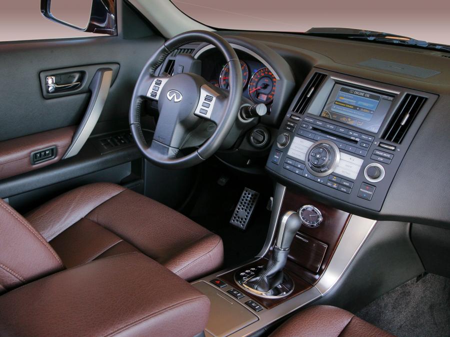  Infiniti FX45 2006 года  (EU) (фото 5 из 18)